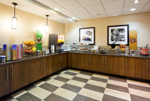 Hampton Inn Rockford Hotel in Cherry Valley
