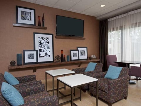 Hampton Inn Bloomington Hotel in Bloomington