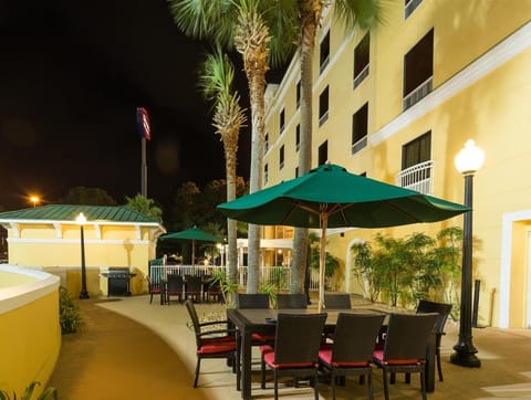 Hampton Inn & Suites Lake City Hotel in Lake City