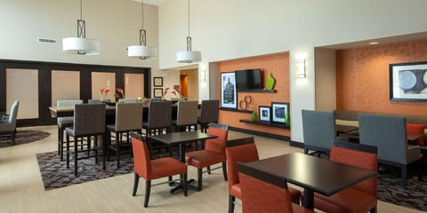 Hampton Inn & Suites Seneca-Clemson Area Hotel in Seneca