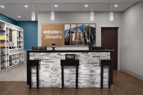 Hampton Inn & Suites Tupelo/Barnes Crossing Hotel in Tupelo