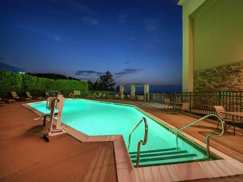 Hampton Inn Hazleton Hotel in Luzerne County