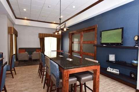 Hampton Inn Alexander City Hotel in Alexander City