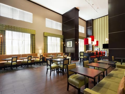 Hampton Inn & Suites Houston/League City Hotel in League City