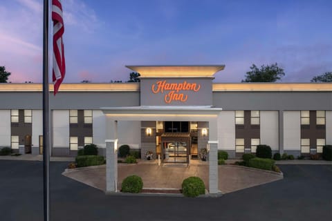 Hampton Inn Russellville Hotel in Russellville