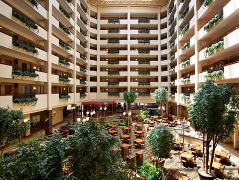 Embassy Suites by Hilton Lincoln Hotel in Lincoln