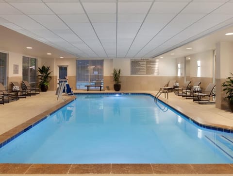 Embassy Suites by Hilton Atlanta Airport Hotel in College Park