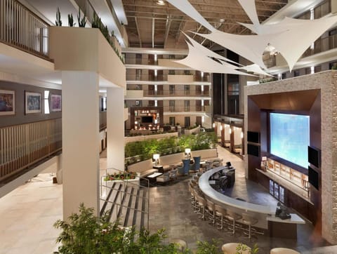 Embassy Suites by Hilton Atlanta Airport Hotel in College Park