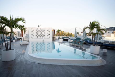 Dream South Beach By Hyatt Hotel in Flamingo Lummus