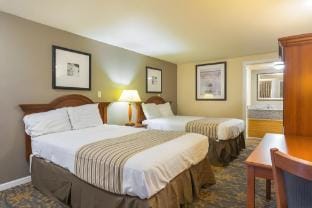 FairBridge Inn Express Battle Creek Inn in Battle Creek