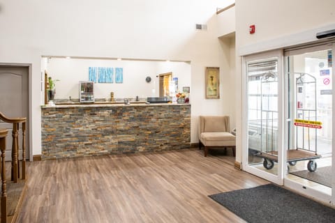 BlissPoint Inn and Suites Marion Hotel in Indiana