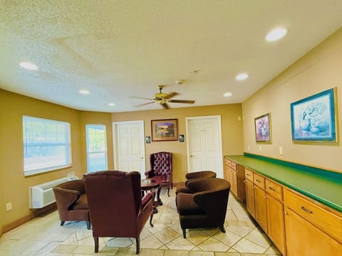 Woodbridge Inn By OYO Rome Hotel in Rome