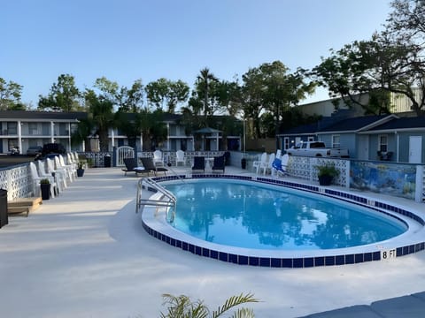 Gulf Coast Inn Inn in Gulf Breeze