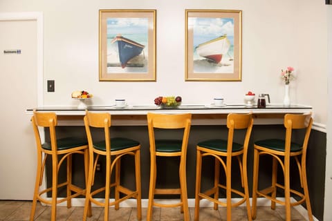 Rodeway Inn Middletown - Newport Hotel in Newport