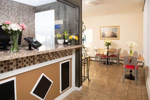 Rodeway Inn Middletown - Newport Hotel in Newport