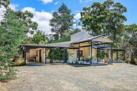 Oyster Cove Chalet Lodge in Tasmania