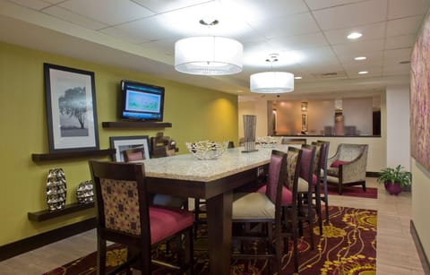 Hampton Inn Cumming Hotel in Cumming