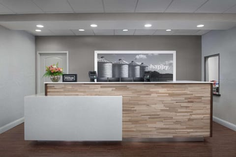 Hampton Inn Statesboro Hotel in Statesboro