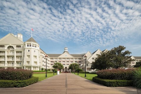 Disney's Yacht Club Resort Resort in Bay Lake