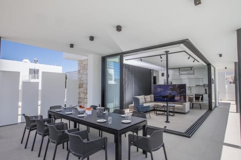 Protaras Elite Pearl Villa Ep16 Resort in Protaras