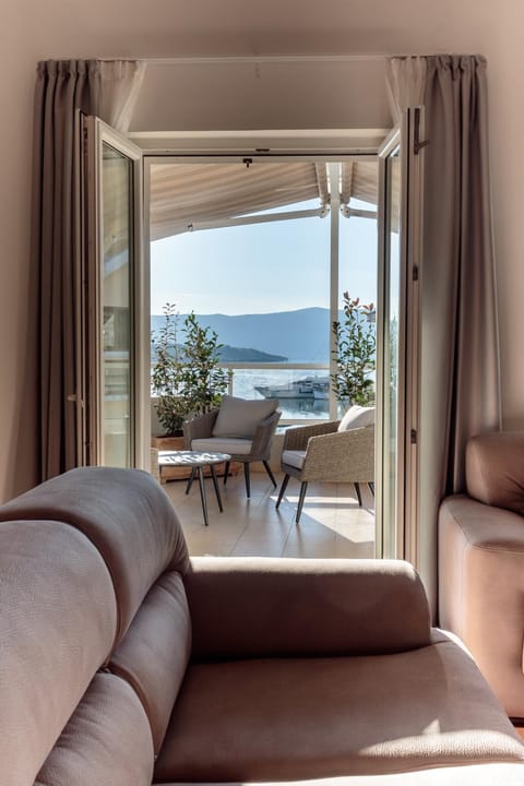 MINI LAGUNA Hotel in Kotor Municipality