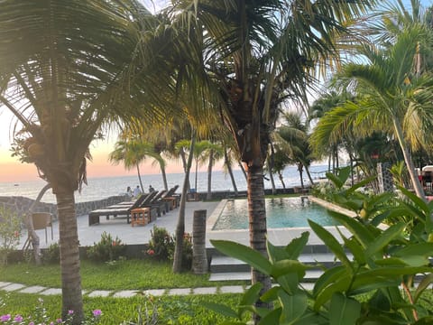 1000 Dream Bungalow & Restaurant Hotel in Buleleng