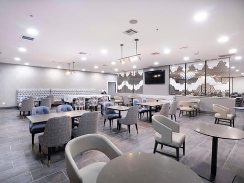 DoubleTree by Hilton Livermore Hotel in Livermore