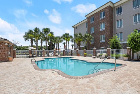 Holiday Inn Express Gonzales By IHG Hotel in Gonzales