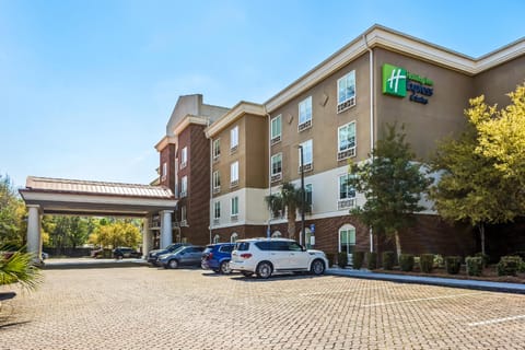 Parking lot