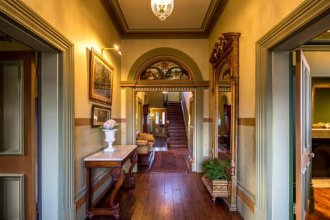 The Corinda Collection Lodge in Hobart