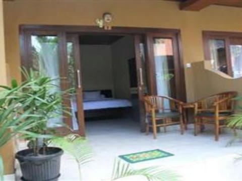 Brekele Berawa Beach House Resort in North Kuta