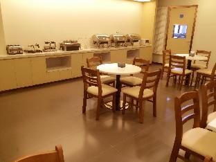 Hanting Hotel Beijing Shijingshan Ancient City Metro Station Hotel in Beijing