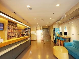 Hanting Hotel Beijing Shijingshan Ancient City Metro Station Hotel in Beijing