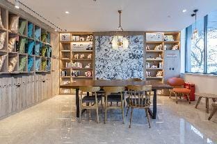 Hanting Premium Hotel Beijing Shijingshan Amusement Park Hotel in Beijing