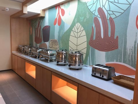 Hanting Hotel Beijing Beiqing Road Yongfeng Science and Technology Park Hotel in Beijing