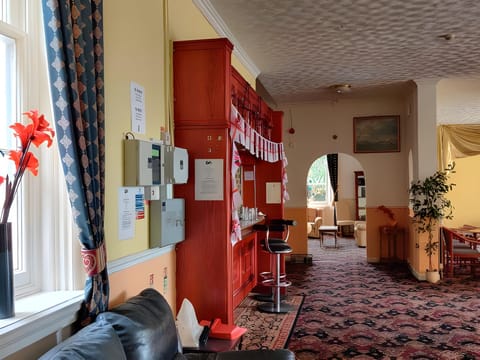 Inglewood Palm Hotel, Abbey Sands Torquay Hotel in Torquay