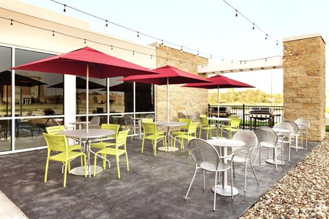 Home2 Suites by Hilton Iowa City-Coralville Hotel in Coralville