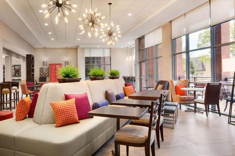 Home2 Suites by Hilton Birmingham Downtown Hotel in Birmingham