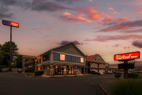 Red Roof Inn Atlanta - Kennesaw State University Hotel in Kennesaw