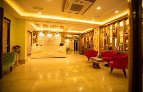 Milestone 251 Hotel in Jaipur