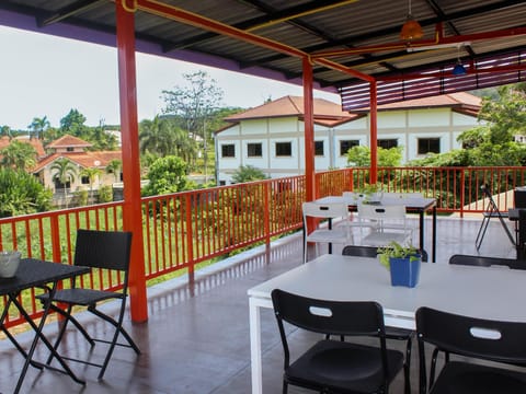 Canal Resort Hotel in Mai Khao