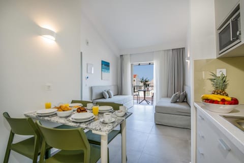 Lotus Hotel Apartments Apartment hotel in Crete