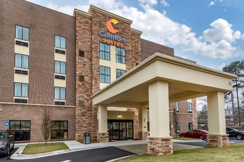 Comfort Suites Newnan Hotel in Newnan