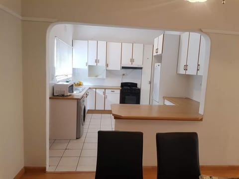 Executive Accommodation Bellville Apartment hotel in Cape Town