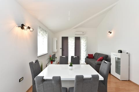 Villa 2115 Resort in Pula