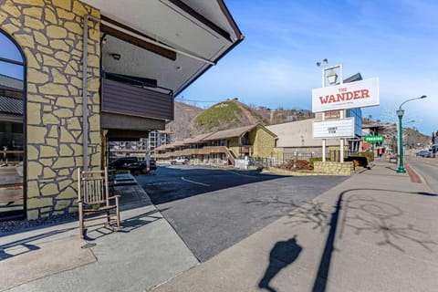 The Wander Hotel, a Ramada by Wyndham Hotel in Gatlinburg