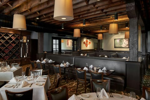 Craddock Terry Hotel, Lynchburg, a Tribute Portfolio Hotel Hotel in Madison Heights