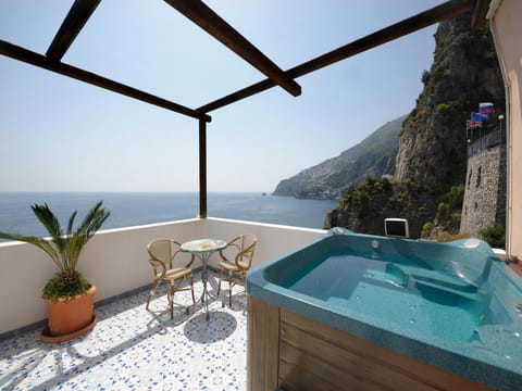 Locanda del Fiordo Hotel in Furore