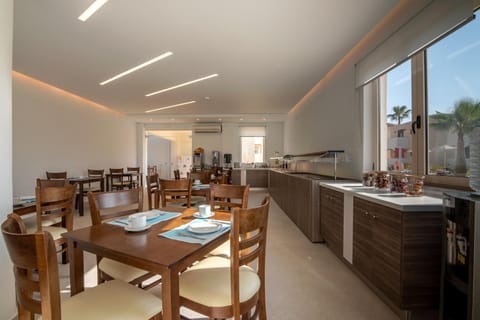 Gt Beach Hotel Hotel in Crete