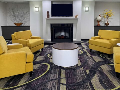 MainStay Suites Conover-Hickory Hotel in Hickory
